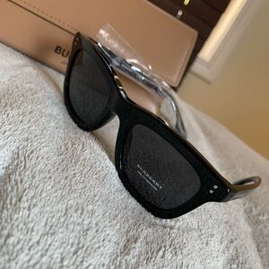 Burberry black sunglasses